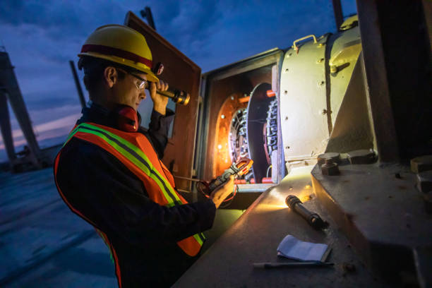 Best Circuit Breaker Repair  in Holley, FL