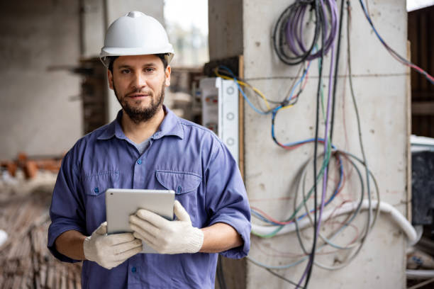 Best Emergency Electrical Repair  in Holley, FL